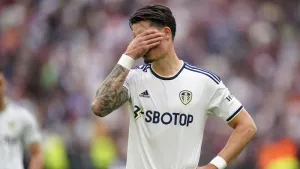 Leeds loan Robin Koch to Eintracht Frankfurt