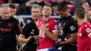 Wrexham boss Phil Parkinson fuming after Paul Mullin ruled out for season start