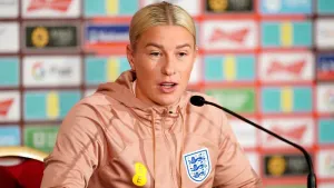Bethany England hopeful Premier League will not take attention off World Cup