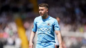 Brilliant Zak Brunt brace fires Barnet to top of National League with Woking win