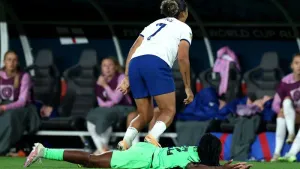 England lose Lauren James to red card as Nigeria last-16 tie goes to extra time
