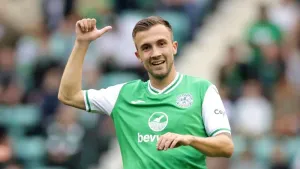 Hibernian reach Viaplay Cup quarter-final with hard-fought win over Raith Rovers