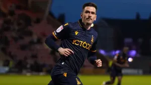 Jamie Walker scores only goal as Bradford consign Crewe to first loss of season