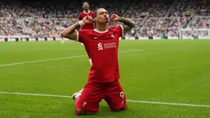 Late Darwin Nunez double earns 10-man Liverpool comeback win at Newcastle