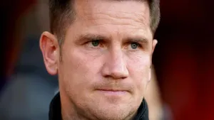 Lee Bell quickly moves on after Crewe’s penalty woes in loss to Port Vale