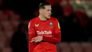 Louie Barry buries Barrow as Stockport snap winless streak