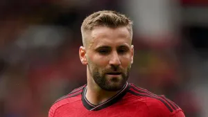 Manchester United and England left-back Luke Shaw sidelined by muscle injury