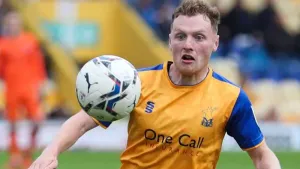 Mansfield fight back to claim point at Doncaster