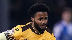 Ricky Korboa and Dennon Lewis on the scoresheet as Woking beat Dorking