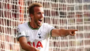 Tottenham’s Harry Kane to undergo medical ahead of move to Bayern Munich