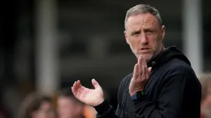 Andy Crosby proud of team’s character as Port Vale snatch late win over Oxford