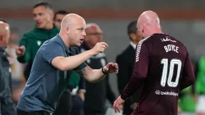 Steven Naismith secures first win as official Hearts head coach against Aberdeen