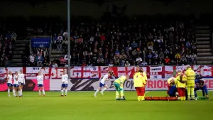 Alex Greenwood suffers head injury in England’s clash with Belgium