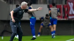David Moyes defends team selection as West Ham’s unbeaten European run ended