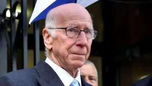Manchester United and England great Sir Bobby Charlton dies aged 86