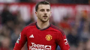 Mason Mount aware Man Utd must improve after stuttering start to the season