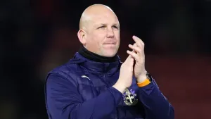 Matt Gray salutes Sutton for ‘digging in’ to secure overdue win against Bradford