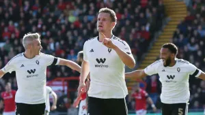 Matt Smith hat-trick fires clinical Salford back to winning ways at Doncaster