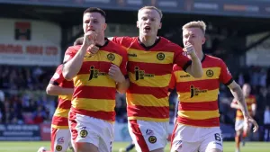 Aidan Fitzpatrick double fires Partick Thistle to victory