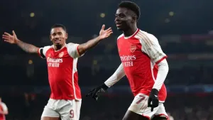 Arsenal cruise into Champions League last 16 after hammering Lens