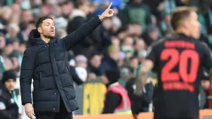 Bayer Leverkusen on top in birthday gift to coach Xavi Alonso
