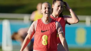 Beth Mead ‘smiling like a Cheshire cat’ on England return