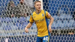 Davis Keillor-Dunn double extends Mansfield’s unbeaten start with Newport win