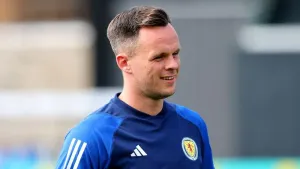 John Carver urges Lawrence Shankland to make the most of late Scotland call-up