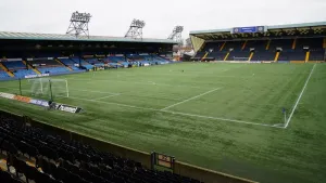 Kilmarnock edge to victory over Motherwell