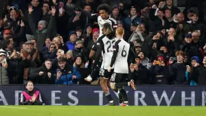 Late Willian penalty earns Fulham victory in five-goal thriller against Wolves