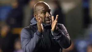 Darren Moore wants Huddersfield’s mindset to be focused on teams above not below
