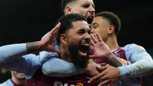 Douglas Luiz leaves it late as Aston Villa finish impressive year on a high