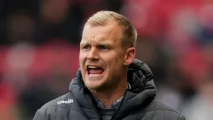 ‘I’ve aged 10 years’ says Liam Manning after Bristol City edge out Sunderland