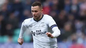 Preston return to winning ways at struggling Huddersfield