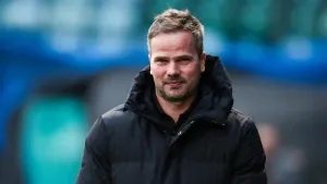 Stephen Clemence seeing mindset shift as goal-shy Gillingham down 10-man Sutton