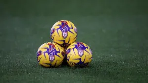 Dorking return to winning ways with routine victory at 10-man Boreham Wood