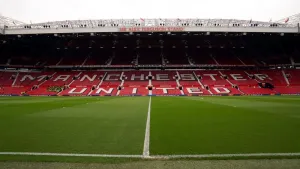 Finance expert says United could ‘outplay competition’ with Old Trafford upgrade