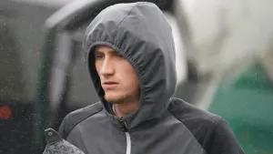 Hearts terminate season-long loan deal of Rangers midfielder Alex Lowry