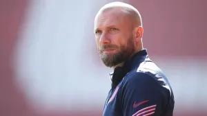 Ian Foster urges Plymouth to climb the Championship table