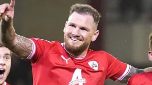 James Norwood scores two penalties as Oldham move up to fifth