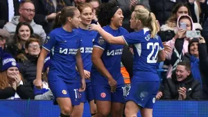 Lauren James hat-trick fires Chelsea to win over Manchester United