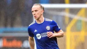 Matty Kosylo sees red as Halifax and Altrincham play out goalless draw