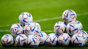 Oldham move into play-offs as Dorking continue to struggle