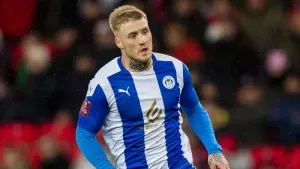 Bolton suffer setback as Stephen Humphrys and Wigan complete double