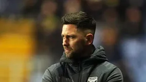 Des Buckingham disappointed to only take a point from Reading clash