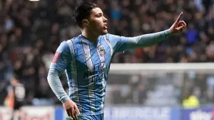 His goals were brilliant – Coventry boss Mark Robins lauds Callum O’Hare