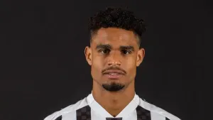 Mikael Mandron shines as St Mirren ease past St Johnstone
