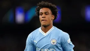 Oscar Bobb extends deal at Manchester City until 2029