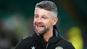 Stephen Robinson praises St Mirren’s ruthlessness in win over Dundee