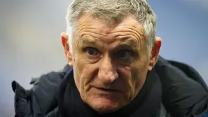 Tony Mowbray steers Birmingham to comeback victory over former club Sunderland